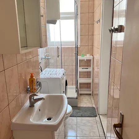 Summer Sparkle Apartment Pula