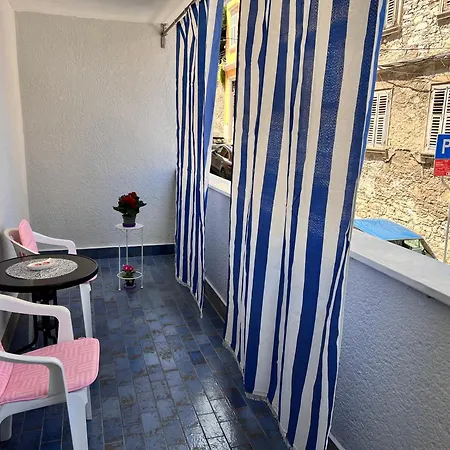 Summer Sparkle Apartment Pula