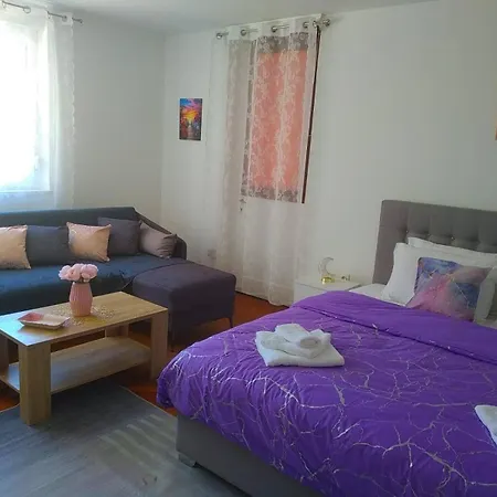 Summer Sparkle Apartment Pula